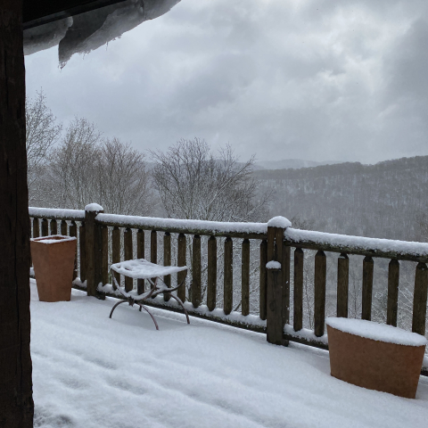 May begins with a 3-day snowfall, of course! About 8 inches total. 