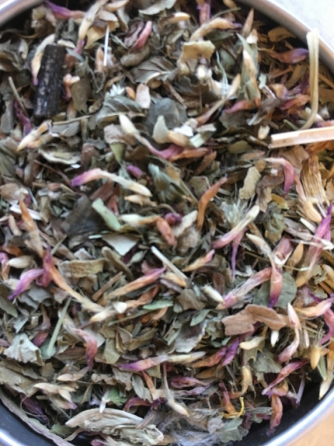Daily Detox herbal tea blend.